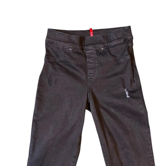 Spanx Vintage Black Distressed Skinny Jeans - Picture 7 of 9